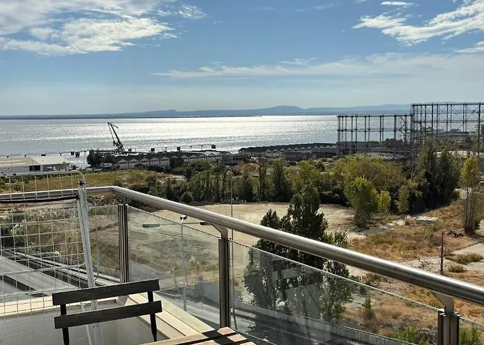 Riverside Luxe 1br Retreat In Expo דירה ליסבון