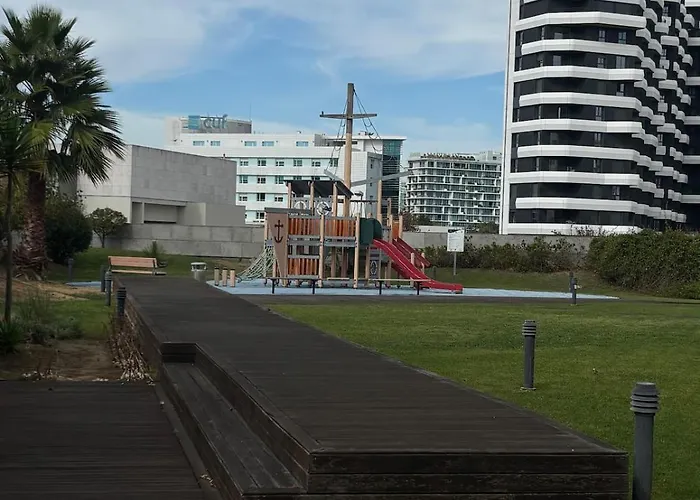 דירה Riverside Luxe 1br Retreat In Expo ליסבון