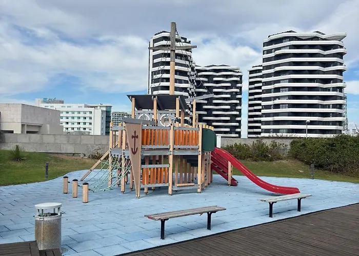 Riverside Luxe 1br Retreat In Expo ליסבון