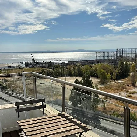 Riverside Luxe 1br Retreat In Expo Apartament Lizbona